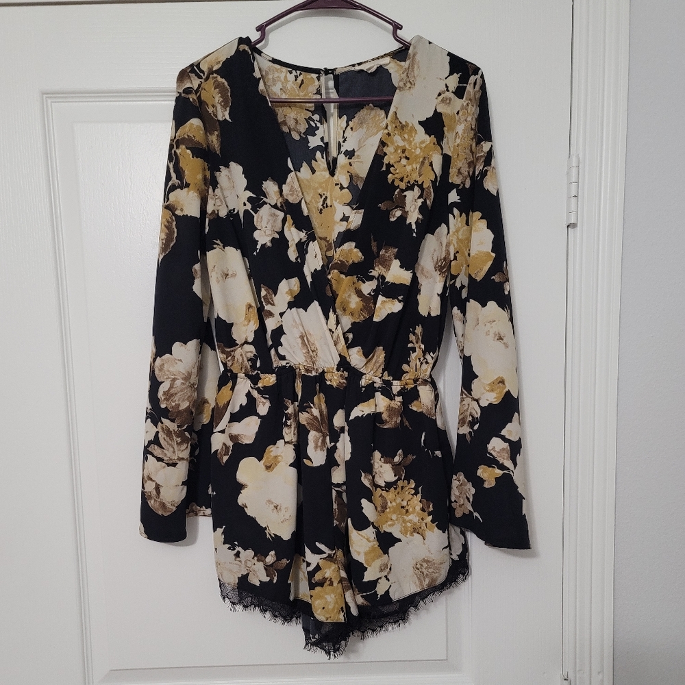 ILLA ILLA Boutique romper Large